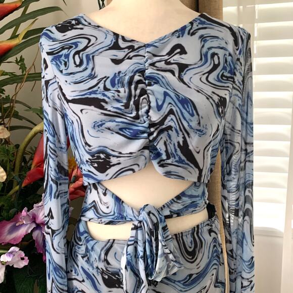 ASOS DESIGN Long Sleeve Mesh Midi Dress with Tie Waist Detail Blue Swirl Print - Picture 5 of 12